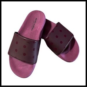 HENRY & HENRY Italian Polka Dot Pool Slides